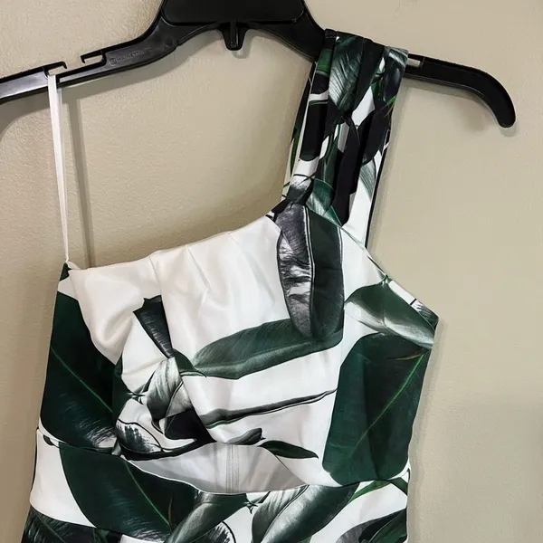 NWT asos leaf white green petite dress‎ Size 2P - Image 3