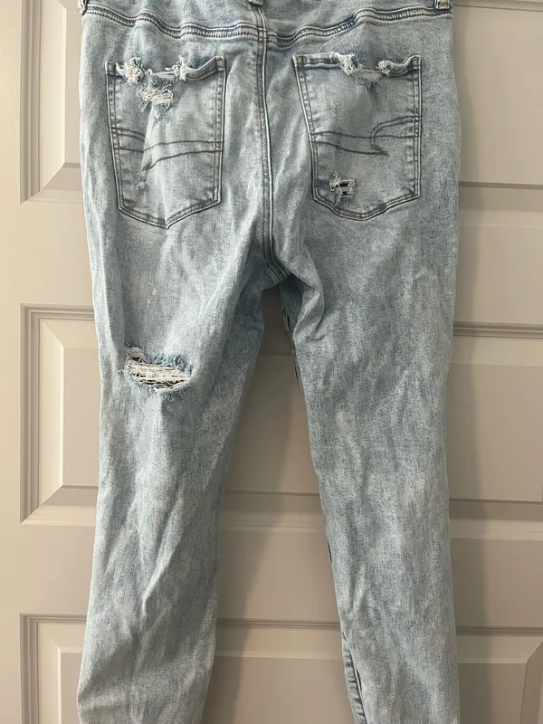 American Eagle Jeans  - Image 4