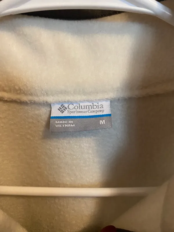 Columbia Pullover - Image 3