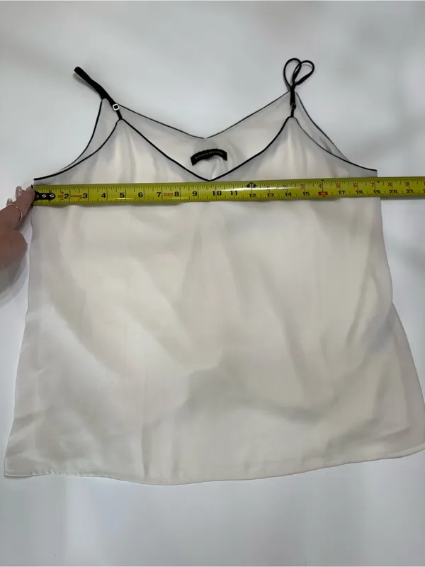 Banana Republic White Satin V-Neck Spaghetti Strap Camisole Size Large - Image 3