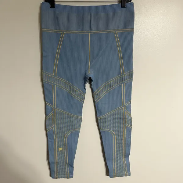 Fabletics Seamless High-Waisted Compressive Crop Leggings Size XL Blue &‎ Yellow - Image 12