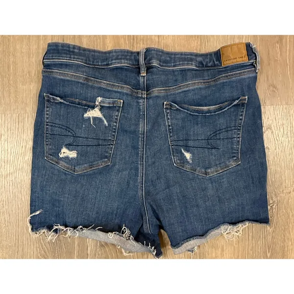 American Eagle High V-Rise Shortie Distressed Denim Shorts Size 16 Blue Stretch - Image 2