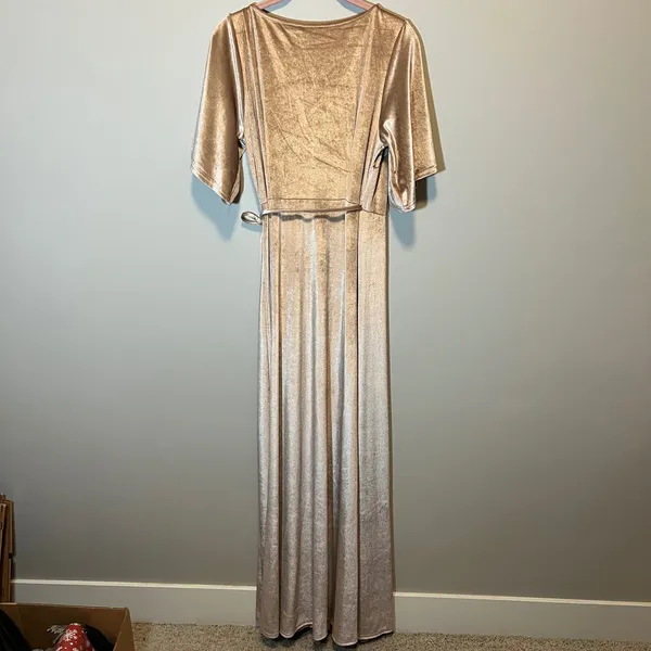 Baltic Born Meghan Velvet Wrap Maxi Dress Champagne Gold Flutter Sleeve M NWT - Image 7
