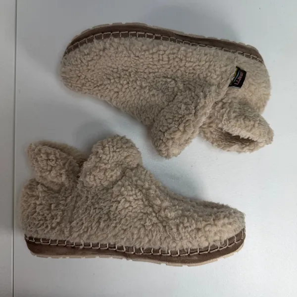 L.L. Bean 7 Cozy Slipper Booties Pile Fleece Comfort Slip On Sherpa Cream Warm - Image 2