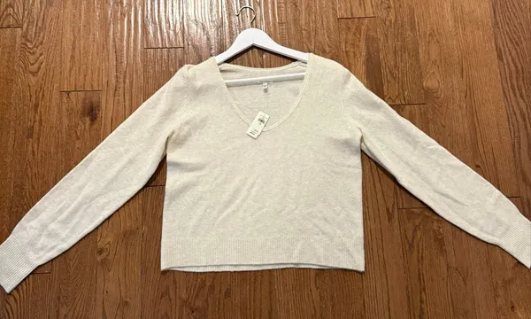 Aerie NWT oatmeal scoop neck cropped sweater M - Image 7