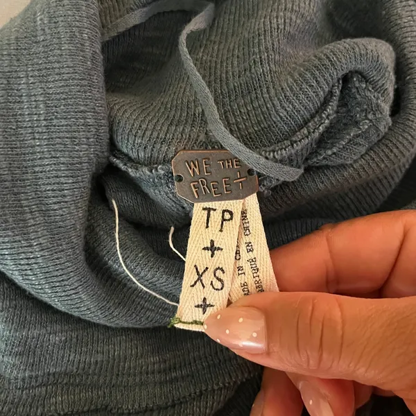 We The Free Split Back Cowl Neck Turtleneck Top Teal Blue OB536118 XS - Image 4