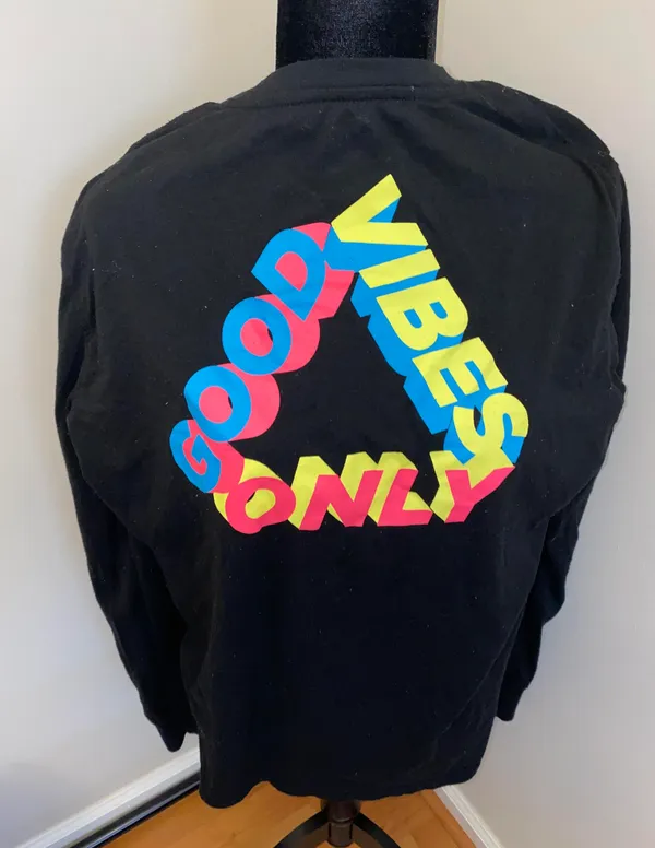 Good Vibes Only Tshirt - Image 2