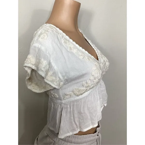 New. Anthropologie RAGA Sorrento Peplum Crop Top in White - Image 9