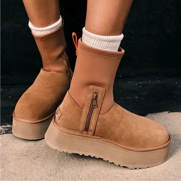 UGG Classic Dipper Boot in Chestnut - Image 4