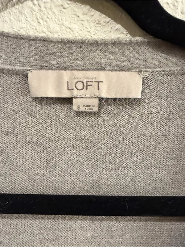LOFT Light Gray V-Neck Sweater - Image 2