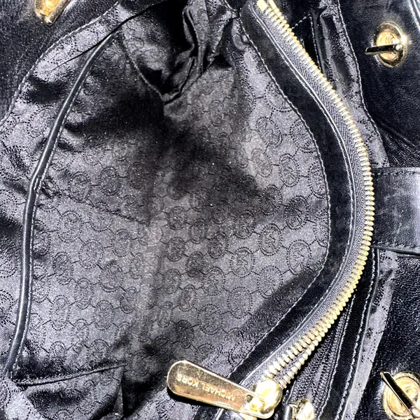 Michael Kors Satchel Susannah Leather Quilted Double Handle Large Black - Image 6