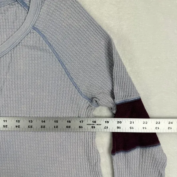 We The Free Free People Blue Burgundy Waffle Knit Thermal Top Small OB554554‎ - Image 3