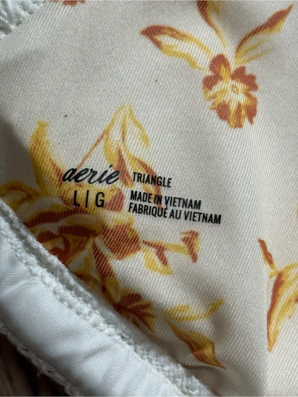 AERIE Crochet Triangle Bikini Top White Cream Tie String Size L - Image 4