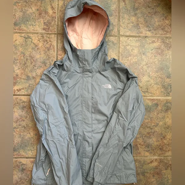 north face lightweight windbreaker with hood, size small, light pink & grey - Image 5