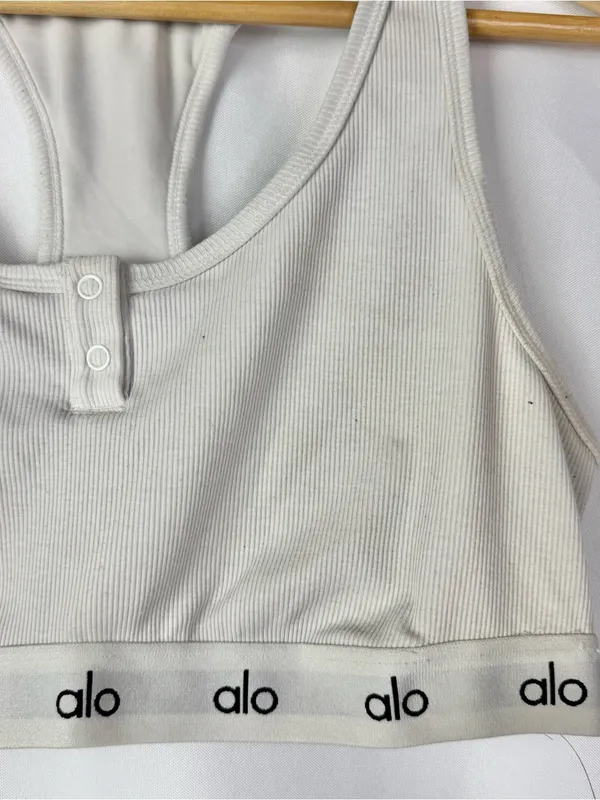 ALO Yoga Cream Icon Ribbed Henley Athletic Bra M - Image 4