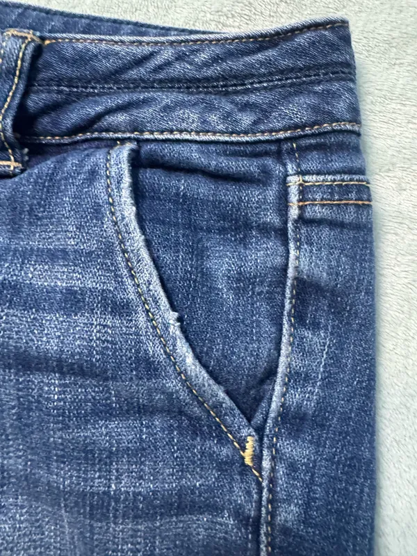 American Eagle Outfitters Indigo Rolled Hem Denim Shorts - Image 7