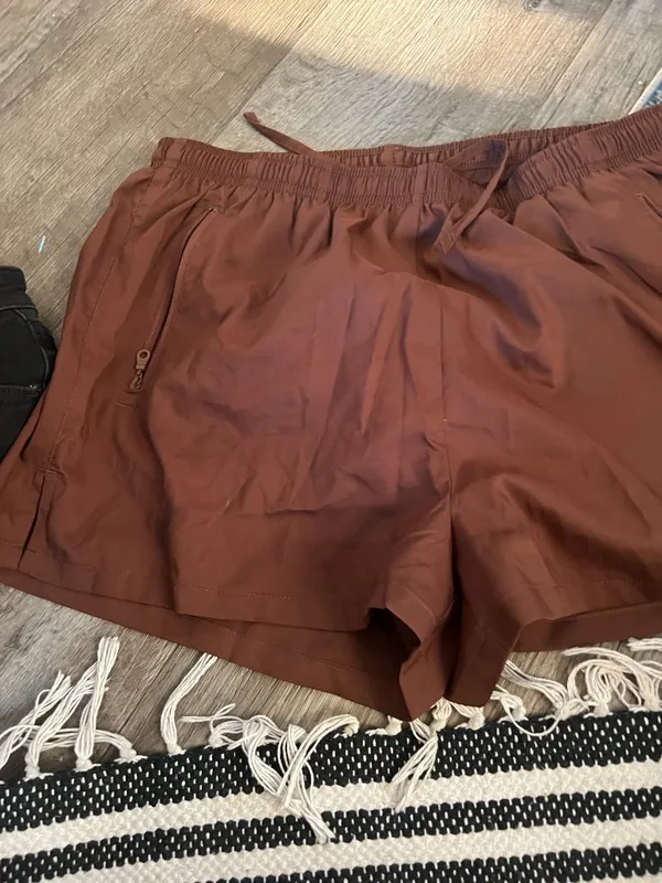 Girlfriend‎ Collective athletic brown shorts size M - Image 5