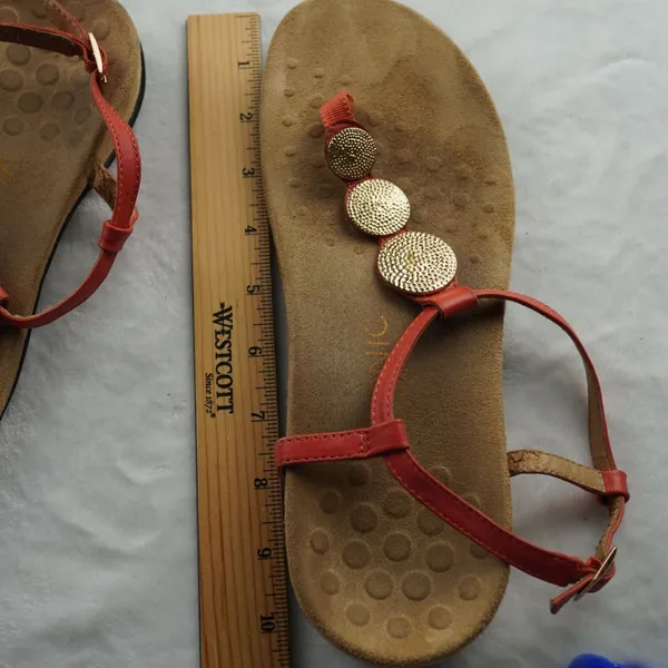 Vionic‎ Coral Red Gold Medallion T-Strap Sandals Orthotic Size 8 - Image 10