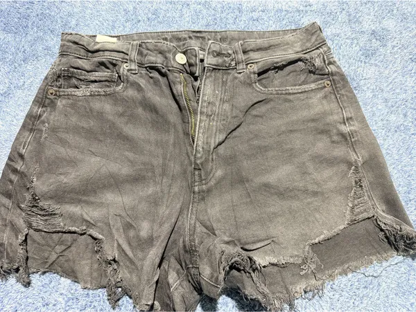 American Eagle Black Distressed Denim Shorts with Frayed Hem - Image 2