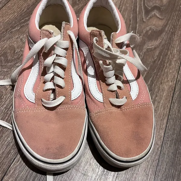 Vans (Size: 4 men's 5.5 women's) - Image 5