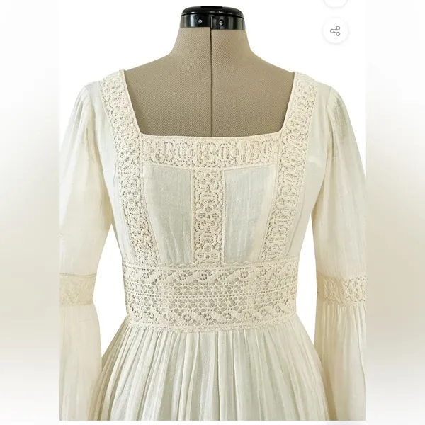 Victor Costa Mexican Wedding Dress Ivory Cotton Gauze & Lace Dress 1970 Size 0 - Image 11