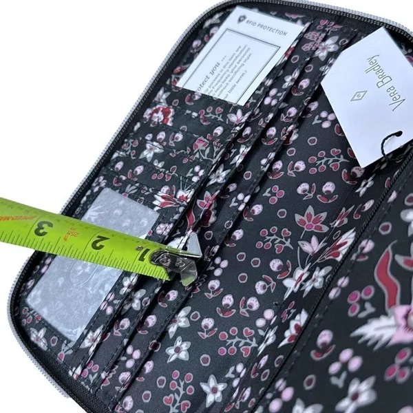 Vera Bradley RFID Wrestlet Bag NWT - Image 7