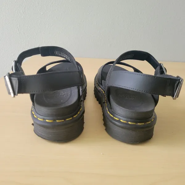 Dr. Martens air wair with bouncing soles size 8 - Image 4