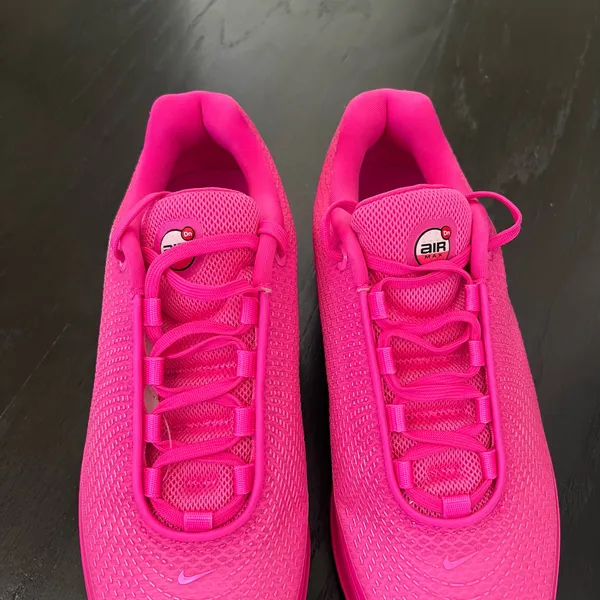 New NIKE Air Max DN 'Laser Fuchsia' - Image 4