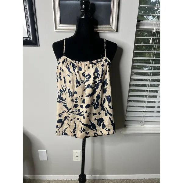 Vera Moda Hailey Singlet Top NWT large - Image 8