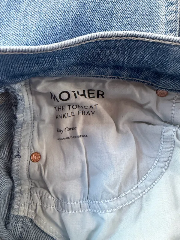 MOTHER Denim Fray Jeans - Image 5