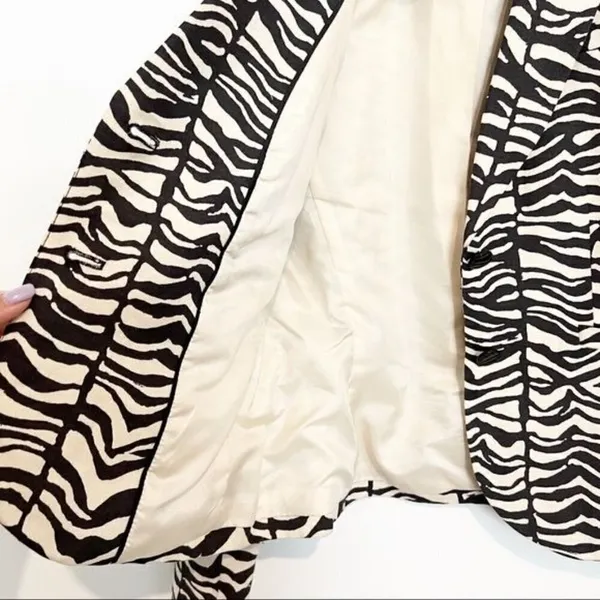 Calvin‎ Klein Blazer Size 4 Black Cream Zebra Animal Print Executive Sleek Retro - Image 8