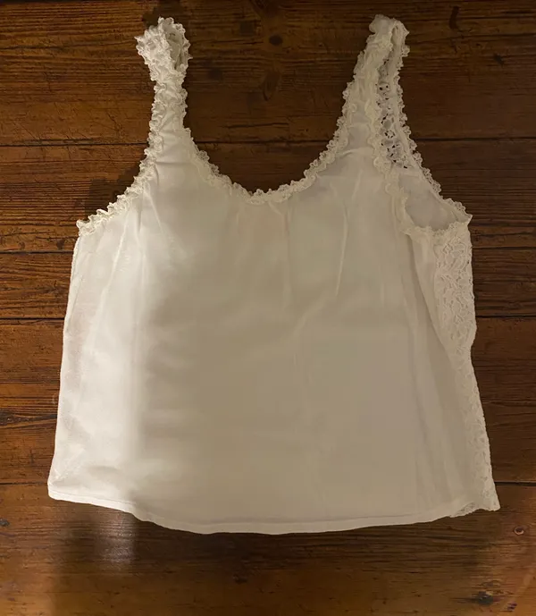Hollister White Tank Top - Image 2