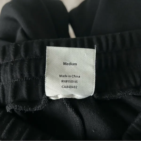 Varley DoubleSoft Knit Wide Leg 30" Track Sweat Pleated Pants Black Medium - Image 7