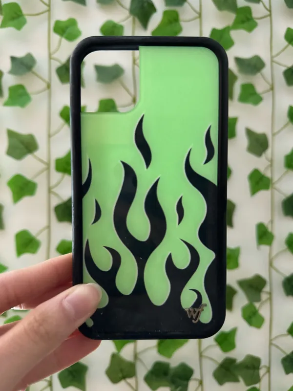 Wildflower Case Iphone 11 Neon Flame - Image 2