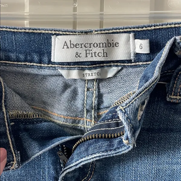 Abercrombie & Fitch Women’s Blue Denim Cutoff Shorts Distressed Hem - Stretch 6 - Image 2