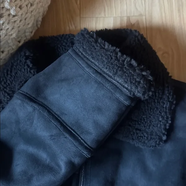 ALO Faux Shearling Grand Jacket - Image 3