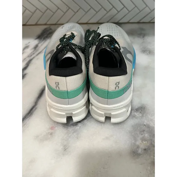On Cloudstratus Women’s Running Shoes Size 9.5 White Blue Teal Lightweight - Image 7