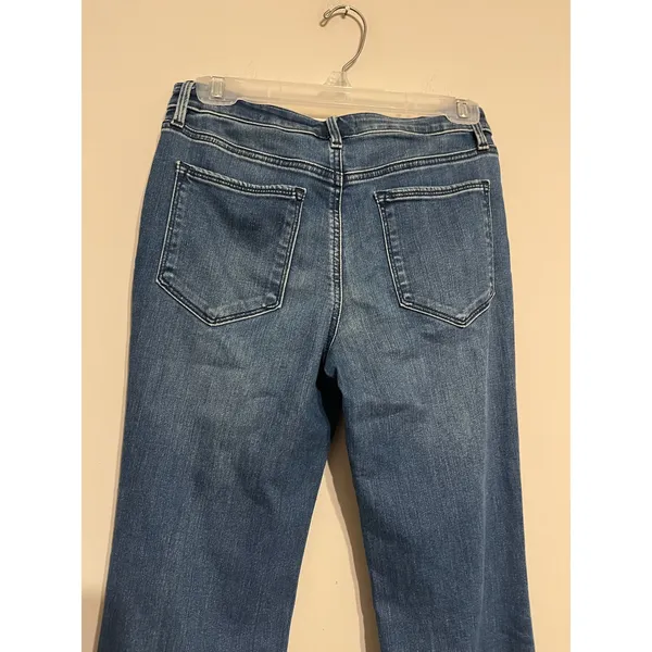 Athleta Sculptek Flare Jean In Medium Wash Size 6 - Image 10