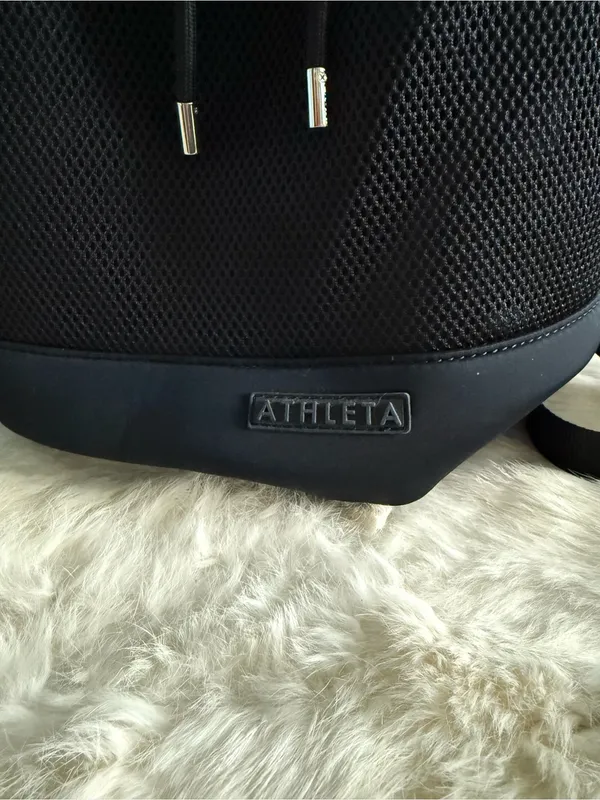 Athleta Diem Black Neoprene Bucket Bag Backpack - Image 2