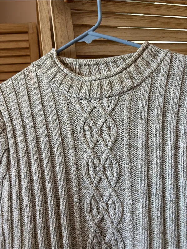 Basic Editions Neutral Beige Cable Knit Short Sleeve Sweater Medium - Image 2