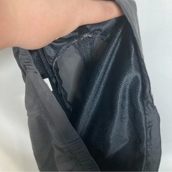 L.L.‎ Bean swim shorts black size XS - Image 6
