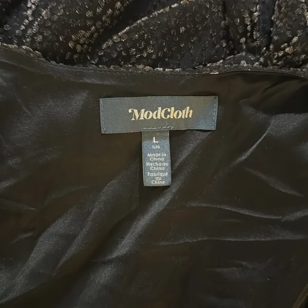 ModCloth Secretly Spotted Wrap Dress Size L - Image 9