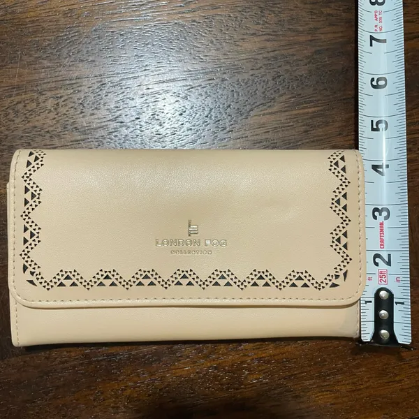 London Fog Wallet - Image 3