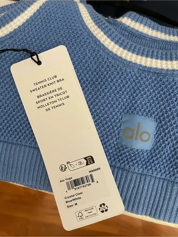 ALO Yoga NWT Tennis Club Sweater Knit Bra Crystal Clear Blue White Size M - Image 7