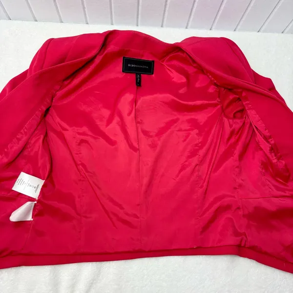BCBGMaxAzria Bright Red Suit Jacket Sexy Tapered Crop Feminine‎ Size S - Image 5