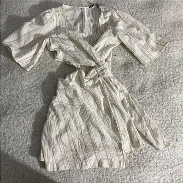 Zara Beige and Cream Striped Rustic‎ side Cut Out Wrap Mini Dress Small - Image 5