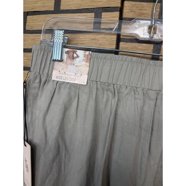 Sincerely Jules Tan Wide Leg‎ Crops Size Large - Image 5