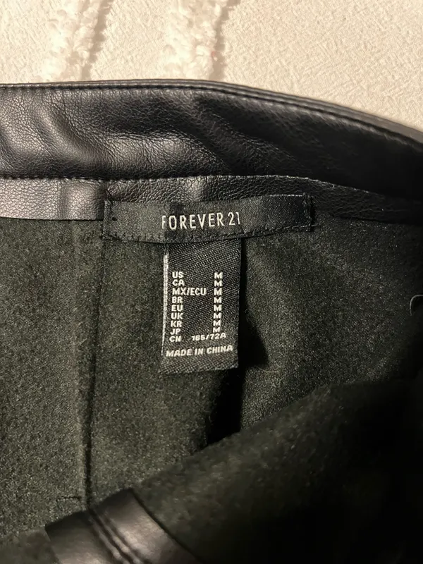 Forever 21 Leather Skirt - Image 4