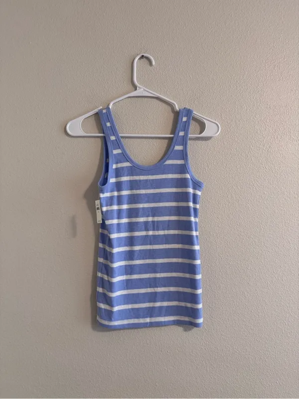 NWT aerie Blue and White Striped Scoop Tank - Image 3