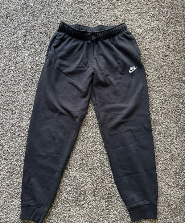 Nike Women’s Joggers - Image 2